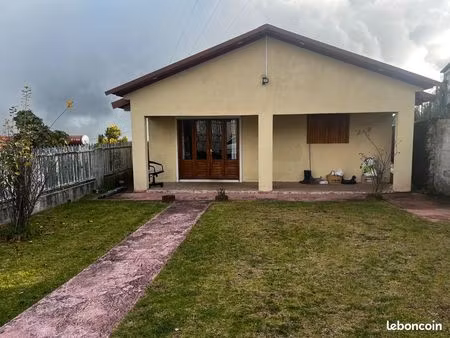 loue maison 2 chambres plaine des cafres
