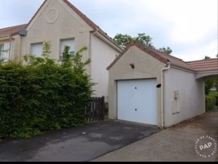 serris maison 65m2 jardinet garage