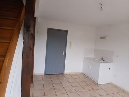 loue t2 duplex à eloie 90300