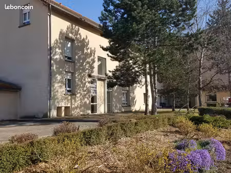 t4 à pouilly-sous-charlieu