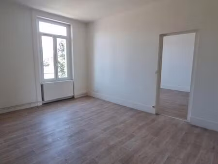 appartement 2 pièces 61 m²