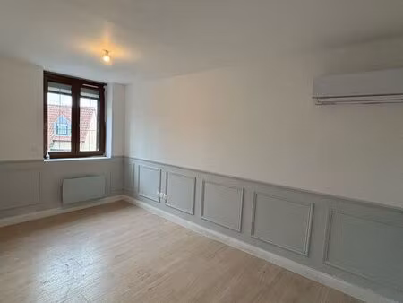 appartement t3 - 2 chambres - entièrement rénové