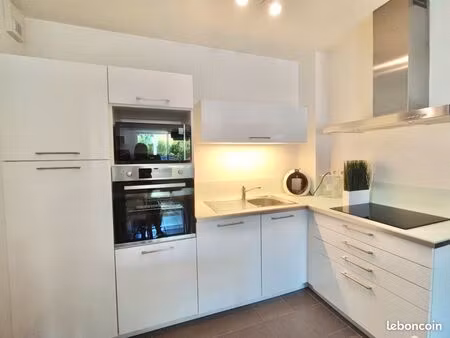 appartement 2 pièces 37 m² dans résidence de standing au centre ville