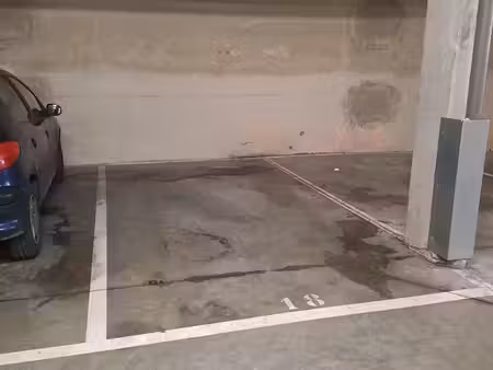 parking à louer