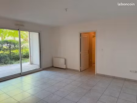 t3 meublé 67 m² avec terrasse et jardin — garage double — lyon 6e