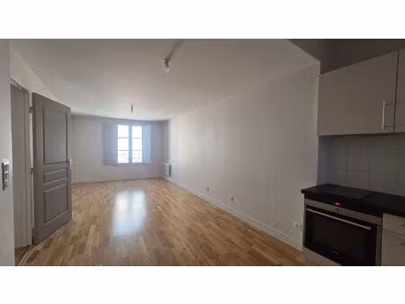 appartement montauban 2 pièces  45 m2 env avec ascenseur et local vélos