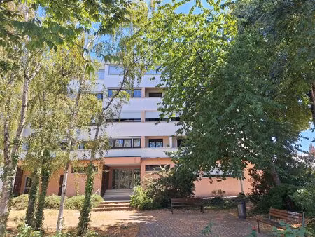 appartement type 4 à proximité de la gare de tours
