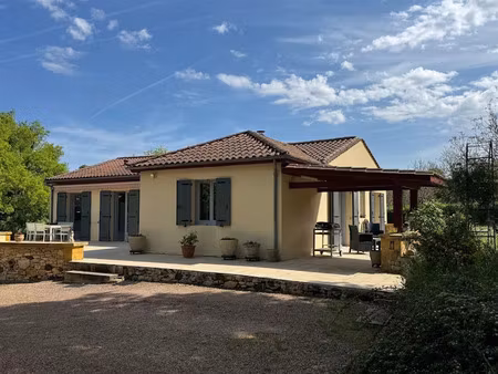 vente maison 4 pièces 108 m² à saint-cyprien (24220)  312 000 €