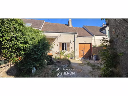 maison 49 m2 + grenier 50 m2 + grange 25 m2 + dependance 18