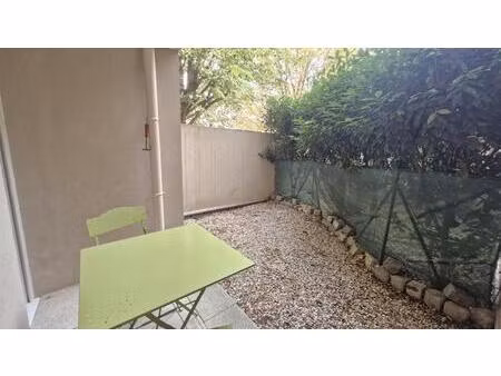 t2 meublé - vénissieux
