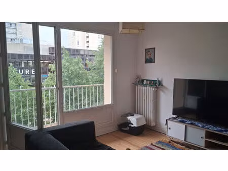 special invest avec locataire en place et garage
