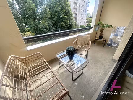 appartement t1 avec balcon et parking