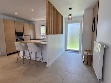 ploemeur - proche bourg- maison t5 de plain-pied