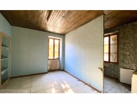 vente appartement à rénover la grand combe  40m² 2 pièces 18 000€ gard