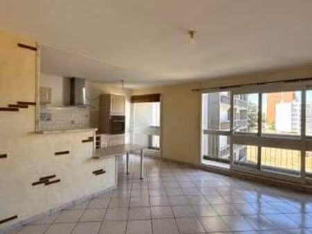 vente appartement 4 pièces à cholet (49300) : à vendre 4 pièces / 81m² cholet