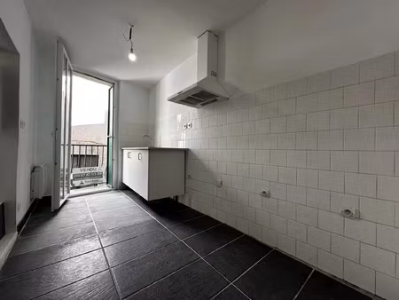 location appartement 2 pièces 58 m2 à gignac