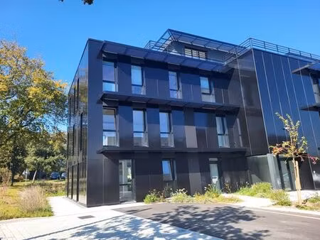 bureau prestigieux de 327 m2 en location - vannes  france