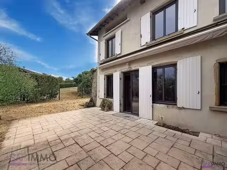 prestigieuse maison en location chaponost  france