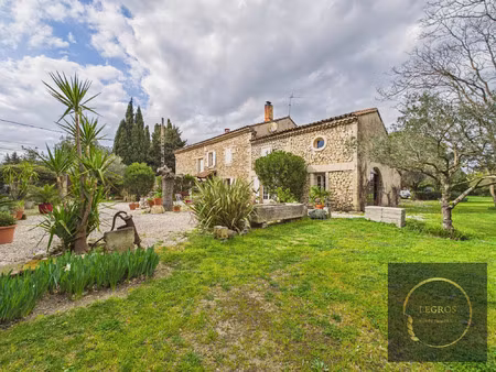vente maison 6 pièces 200 m² châteaurenard (13160)
