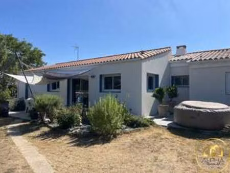 vente maison à jard-sur-mer (85520) : à vendre / 154m² jard-sur-mer