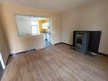 vente maison à vallon-sur-gée (72540) : à vendre / 74m² vallon-sur-gée