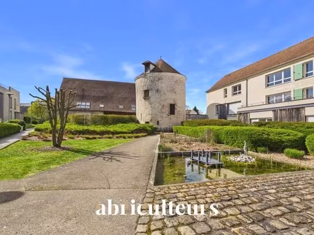 t3 en rez-de-jardin avec terrasse et vue sur les jardins intérieurs – résidence de...