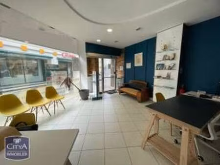 vente bureaux et commerces à pornic (44210) : à vendre / 86m² pornic