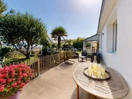 vente maison bord de mer à penmarch (29760) : à vendre bord de mer / 120m² penmarch