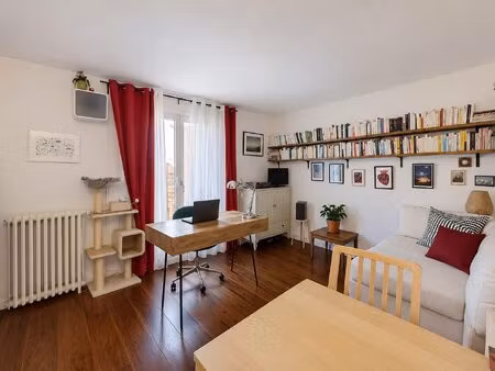 appartement 2 pieces parfait etat