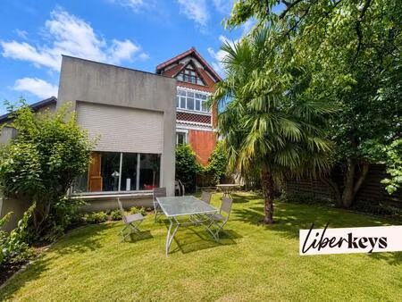maison de caractère 200m² avec jardin  sous-sol et garage à livry-gargan (93190)