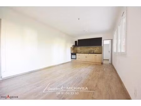 bel appartement t3 60m² refait a neuf– rdc– résidence sécurisée – 149 900 €
