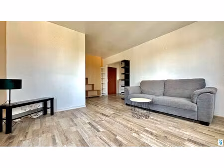 appartement 2 pièces + parking - le grand-quevilly