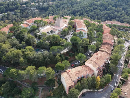 a vendre - 2 pieces - mougins-le-haut