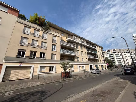 a vendre place de parking