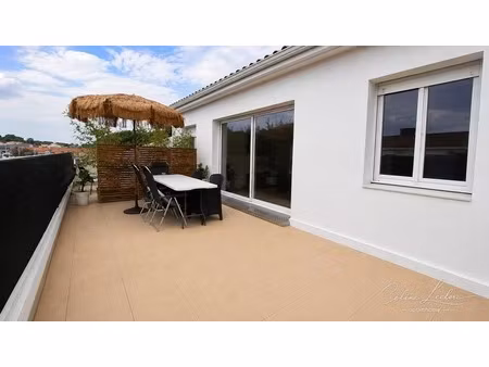 appartement t3 rénové à la tranche sur mer (85