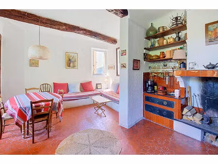 a vendre en exclusivite a chateaudouble - charmante maison de village d'environ 100m²