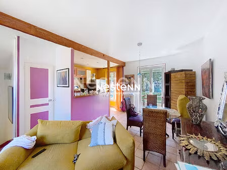 à vendre - pavillon en meulière avec jardin - stains - 255 000 €