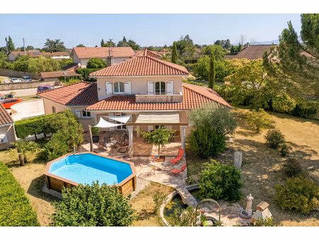 maison de caractère 140 m2 habitables sur un terrain arbor