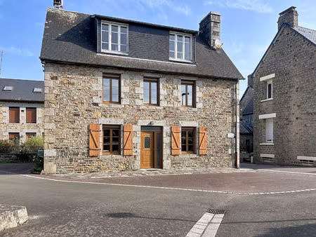 maison marcilly (50220)  7 pièce(s)  124m²  terrain  bâtiments 