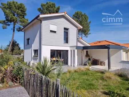 maison individuelle récente à mimizan