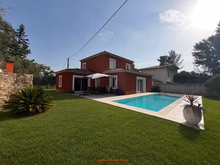 vente maison 6 pièces 300 m² aubagne (13400)
