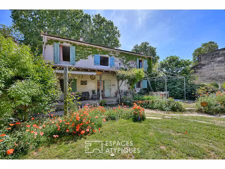 maison de charme et grange à réhabiliter en petite camargue