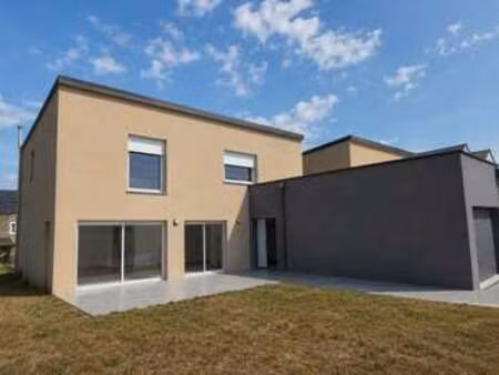 vente maison à saint-carné (22100) : à vendre / 134m² saint-carné