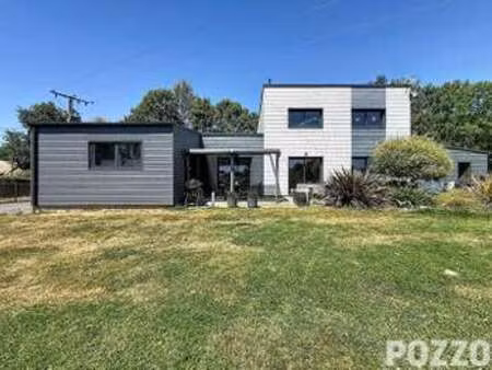vente maison à champcervon (50320) : à vendre / 174m² champcervon