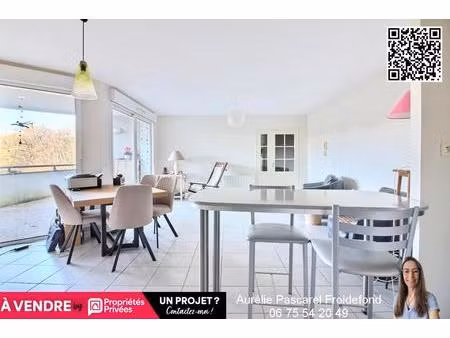 nouveaute à brive secteur hopital apt t3 de 64m² rénové + terrasse de 22m²  garage et park