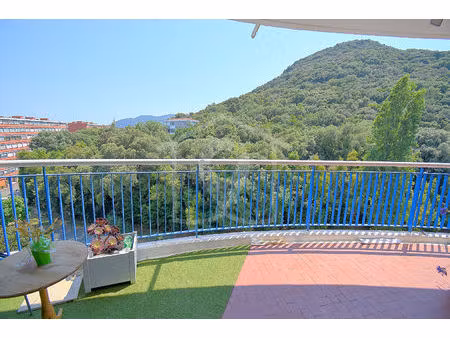 f2 mandelieu la napoule proche mer - vue dominante sur l'esterel