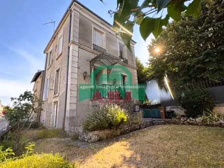 58  en exclusivité - propriété rare à clamecy - beaucoup de charme pour cette maison env..