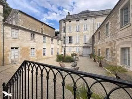 vente appartement 3 pièces à fontenay-le-comte (85200) : à vendre 3 pièces / 101m² fontena