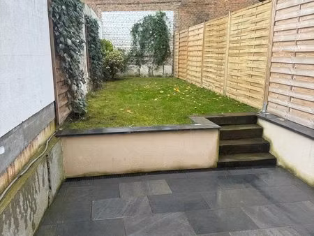 très belle maison - 3 chambres avec jardin – disponible imm?