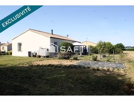 maison plain pied trois chambes et terrain